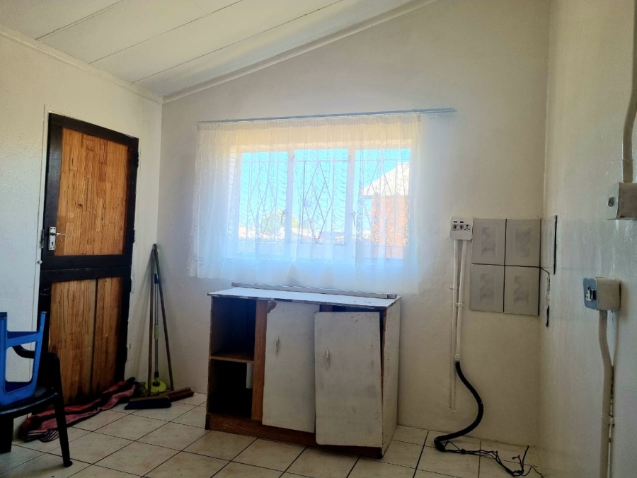 2 Bedroom Property for Sale in Roodepan Northern Cape